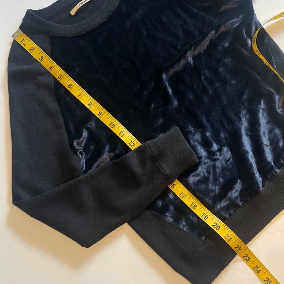J Brand Velvet Front Merino Wool Sweater Womens XS Black Raglan Whimsigoth Soft - Picture 8 of 8